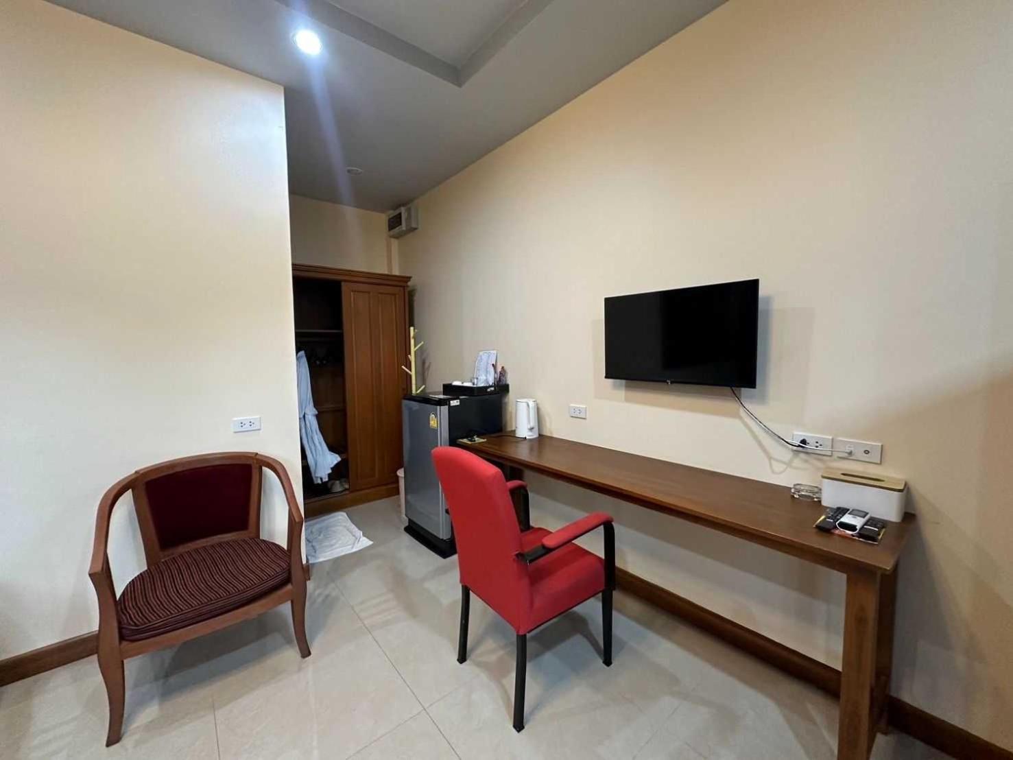 Capital O 75518 Baan Rose Resort Ao Luk Luaran gambar