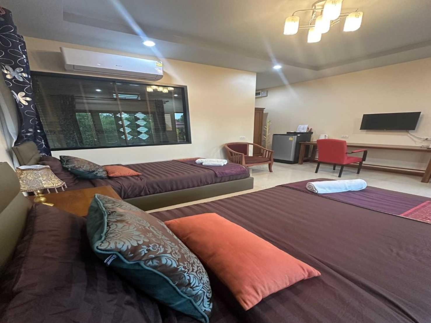 Capital O 75518 Baan Rose Resort Ao Luk Luaran gambar