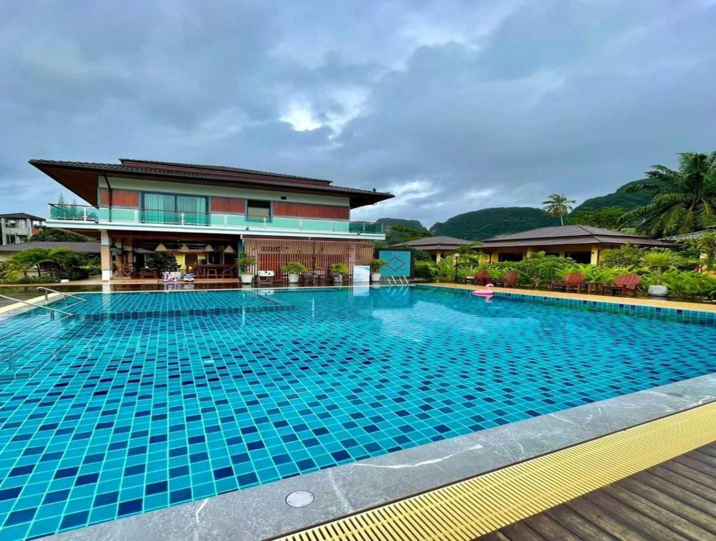 Capital O 75518 Baan Rose Resort Ao Luk Luaran gambar